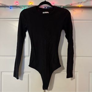 Abercrombie Black Ribbed Long Sleeve / Women Large